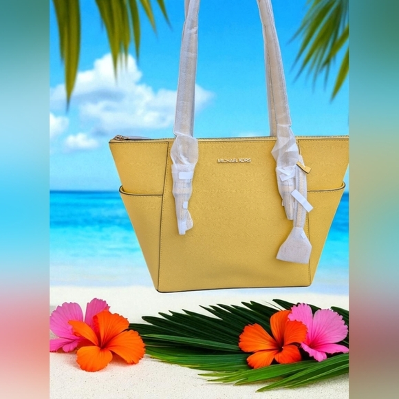 Michael Kors Charlotte Large Top Zip Shoulder Tote Bag Golden Yellow (NWT) - Picture 3 of 13